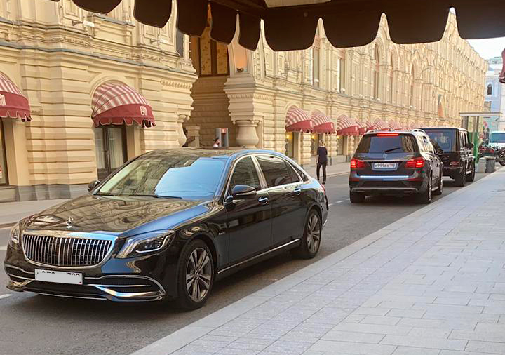 Мерседес Майбах трансфер в аэропорт Домодедово